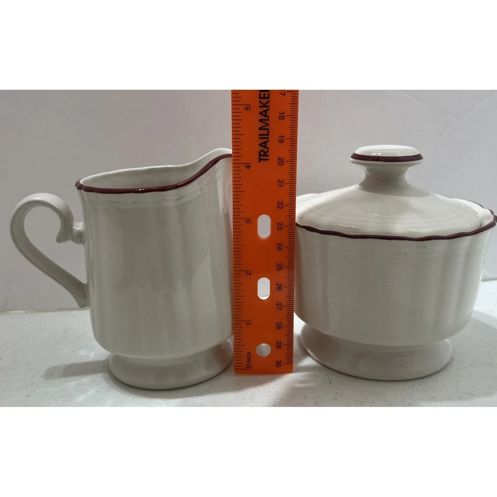 VINTAGE MIKASA COUNTRY CLASSICS Roseland Japan KS151‎ CREAMER & SUGAR Set